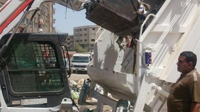 حملة للتوعية بالنظافة في المساجد والكنائس في شبرا الخيمة