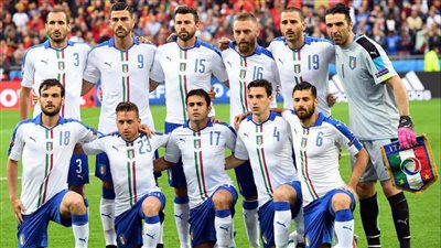 إيطاليا تهاجم السويد بـ«إيدير وبيلي» في اليورو