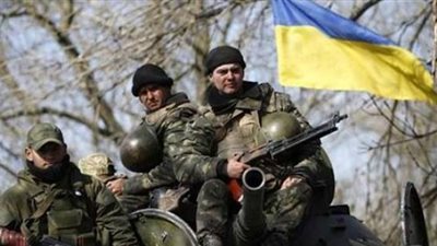 مقتل جنديين وإصابة 16 في شرق أوكرانيا
