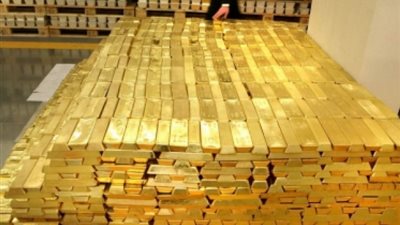 شحن 231 كيلو ذهب خام من منجم السكري بمطار القاهرة إلى كندا