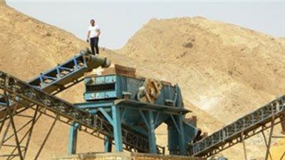 حصر المحاجر المخالفة بالجيزة وبحث أسباب منحها التراخيص