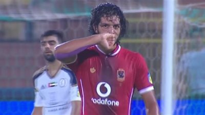 عمرو بركات يقترب من البقاء في الأهلي