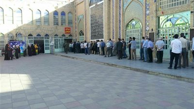 نشرة الأخبار.. وأبرزها: الإيرانيون يدلون بأصواتهم في الانتخابات الرئاسية