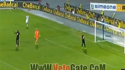 بالفيديو.. نابولي يسقط في فخ التعادل أمام بيسكارا 2 / 2