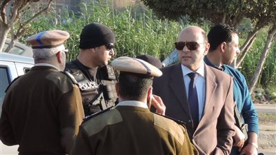 إزالة 12 تعديا على نهر النيل بدمياط