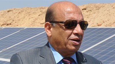 رئيس «العربية للتصنيع» يبحث مع وزير الزراعة تطورات مشروعات الصوب