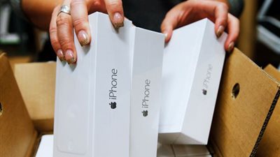 3 طرق للتفريق بين كابلات هواتف «أبل» الأصلية والمزورة