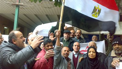 أصحاب المخابز بكفرالشيخ  يحتجون على تحريرسعر جوال الدقيق