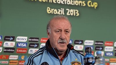 ديل بوسكي يدعم 