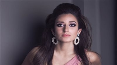 في عيد ميلادها الـ28.. 8 طقوس جمالية تحرص عليها أمينة خليل