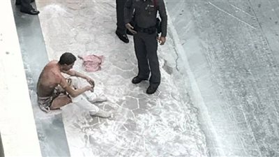 رجل يشعل النار في نفسه أمام السفارة الإيرانية في بانكوك