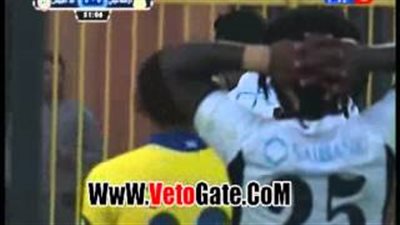 بالفيديو.. محمد صبحي ينقذ مرمى الدراويش من ركلة جزاء أمام الجيش