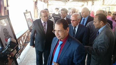 بالصور.. افتتاح معرض «رحلة تحول غاندي» في بورسعيد
