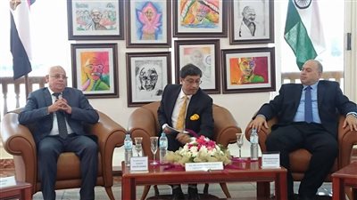 بالصور.. محافظ بورسعيد: حجم استثمارات الهند في مصر 2 مليار دولار