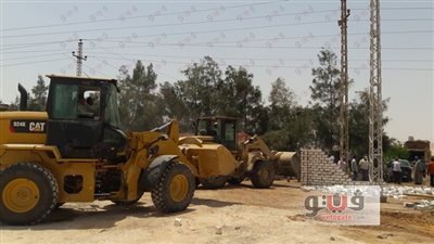 إزالة التعديات على أراضي الدولة واسترداد ألفين فدان بأسيوط