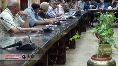 سكرتير عام الدقهلية يجتمع بـ