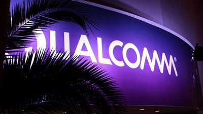 كوالكوم تعرض طريقة شحن السيارات بالكهرباء لاسلكيا