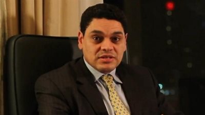 معتز عبد الفتاح يفتح ملف الزيادة السكانية على «أون لايف».. الليلة