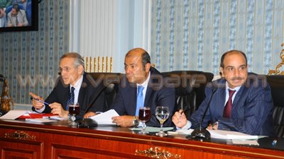 وزير التموين من البرلمان: إنشاء بورصة سلعية للمحاصيل قريبًا.. إقالتى أو استقالتى غير مطروحة على الإطلاق.. حماية المزارع الصغير على رأس أولوياتى.. ونائب مهاجما: «الناس بتقسم الرغيف حرام عليك»