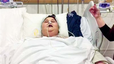 بالفيديو.. «أسمن امرأة في العالم» ترقص على أغنية شعبية