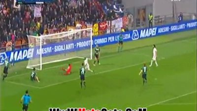 بالفيديو.. ناينجولان يتقدم بالهدف الثالث لروما في ساسولو
