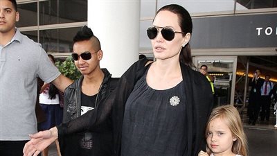 أنجلينا جولي في مقابلة مع الـ«FBI» من أجل حادثة الطائرة مع براد بيت