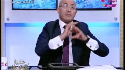بالفيديو.. سيد علي منتقدا شيرين: «انتي مش قد نجومية عمرو دياب»