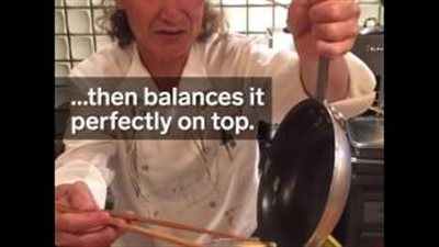 بالفيديو.. طبق ياباني يثير ضجة على مواقع التواصل