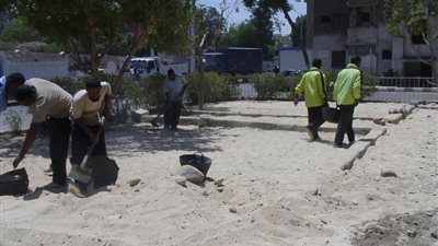 رفع 34 طن مخلفات بالمرحلة الثانية لمبادرة «حلوة يا بلدي» بقنا