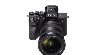 سوني تطلق الكاميرا المرتقبة Alpha 7S III.. وتصل مصر نهاية أكتوبر