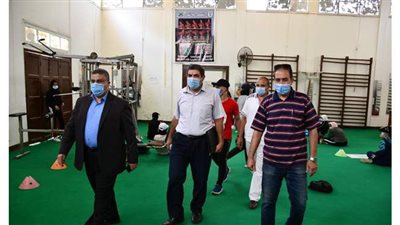 ٤٢١ طالبا وطالبة يؤدون اختبارات القدرات بكلية التربية الرياضية في جامعة القناة