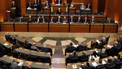 البرلمان اللبناني يصادق على حالة الطوارئ في بيروت لمدة أسبوعين