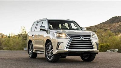 كورونا تحدد إنتاج سيارات لكزس إل إكس 2021