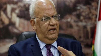 عريقات يطالب أمين عام الجامعة العربية بإدانة الاتفاق الإسرائيلي الإماراتي أو الاستقالة