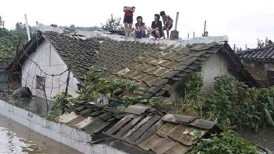 فيضانات كوريا الشمالية.. 22 قتيلا و4 مفقودين