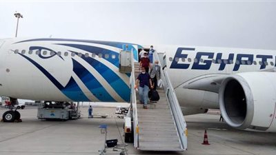 مطار القاهرة يستقبل ٤ آلاف راكب على متن ٢٤ رحلة جوية