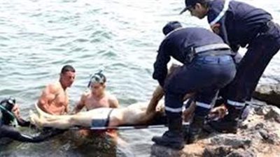 انتشال جثة شاب غرق بشاطئ شهرزاد في العجمي