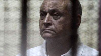 خلال ساعات.. تقديم مستندات التصالح بمحاكمة وزير الإسكان الأسبق في 