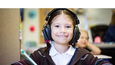 أخصائية تربية: الأسر تدفع أبناءها باتجاه الشهرة على حساب التعليم | فيديو