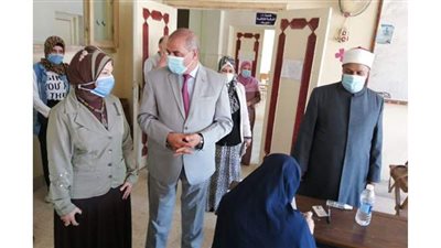 رئيس جامعة الأزهر يتفقد امتحانات الدراسات العليا بالإسكندرية