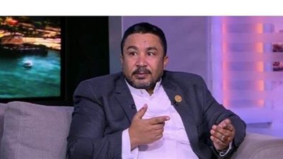 غريب حسان يطالب بالقضاء على الدروس الخصوصية