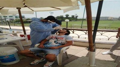 المقاولون يجري المسحة الطبية استعدادا لمواجهة الإنتاج الحربي | صور