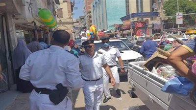 حملة لإزالة الإشغالات والباعة الجائلين من شوارع طنطا