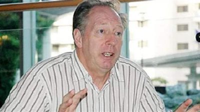 جو بونفرير: الأهلي لم يخسر دوري 2002 بسبب تعليمات سياسية.. وهذا موقفي من رحيل رمضان صبحي