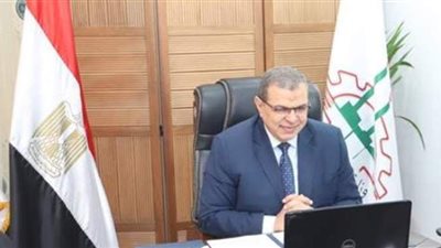 القوى العاملة تتابع مستحقات طبيب مصري توفي بالكويت جراء الإصابة بكورونا