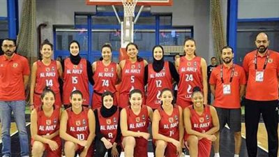 الأهلي يلتقي سموحة في دوري 