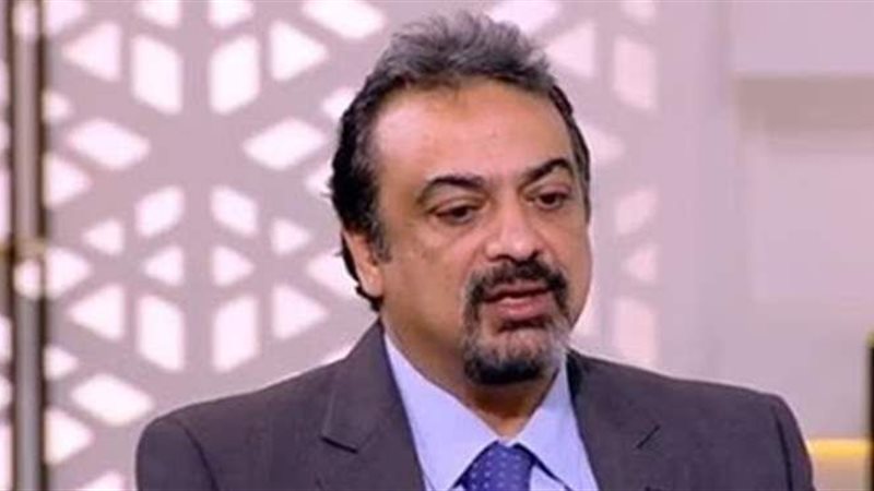 الدكتور حسام عبد