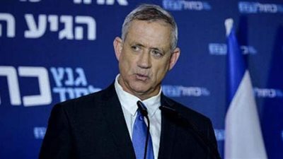 وزير الجيش الإسرائيلي يطالب بتجديد التنسيق الأمني والمدني مع السلطة الفلسطينية