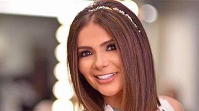 منى زكي تطالب متابعيها بالتبرع للأطفال المتضررين من انفجار بيروت