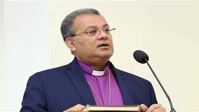 رئيس  الإنجيلية يلقى عظة الأحد من كنيسة الإبراهيمية بالإسكندرية